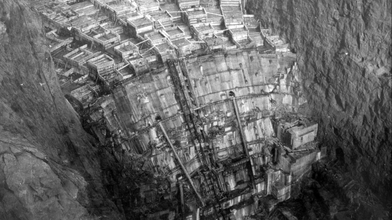 The Hoover Dam: Building an American Landmark