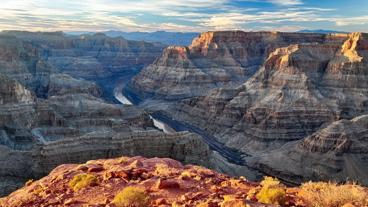 The Grand Canyon: Views, River, and Rim